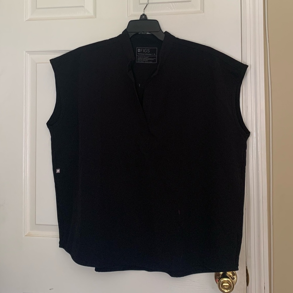Figs Rafaela Top XL Black Scrub Top extra large